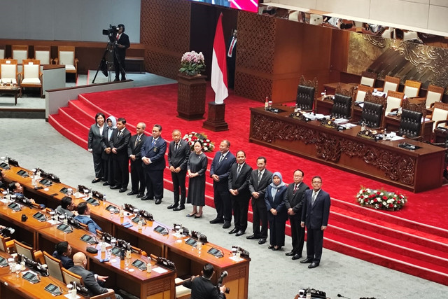 Calon Hakim Agung dan Calon Hakim Ad Hoc HAM Mahkamah Agung Tahun 2025 disahkan DPR dalam rapat paripurna pada Selasa (23/9/2025). Foto: Luthfi Humam/kumparan