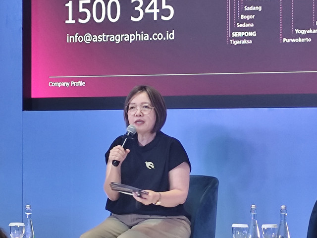 Director Astra Graphia Trivena Nalsalita dalam gelaran Astra Media Day di Menara Astra, Jakarta, Selasa (23/9). Foto: Widya/kumparan