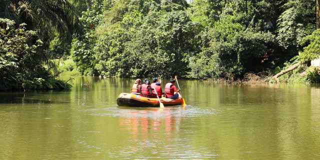 Himasper IPB Teliti Kualitas Air dan Biota Akuatik di Danau LSI, Kampus Dramaga