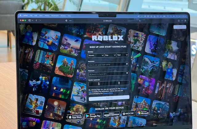 Ilustrasi 7 Artis yang Gelar Konser Di Roblox. Sumber: Unsplash/Oberon Copeland @veryinformed.com