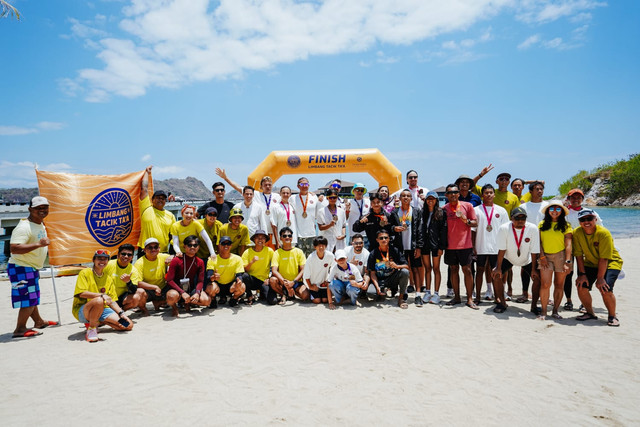 Para peserta dari berbagai negara usai bertanding di Limbang Tacik Ta'a 2025. Foto: Limbang Tacik Ta'a 