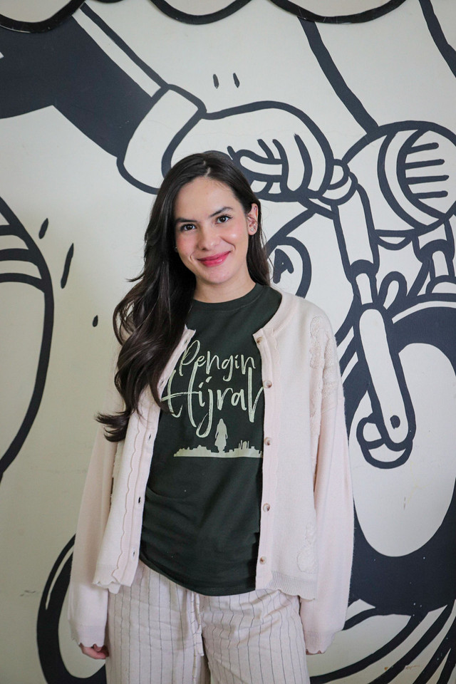 Cast film Pengin Hijrah, Endy Arfian dan Steffi Zamora saat mengunjungi kantor kumparan, Jakarta, Rabu (24/9/2025). Foto: Iqbal Firdaus/kumparan