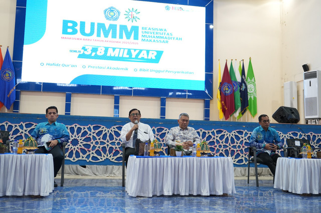 Beasiswa Unismuh Makassar Wujud Kepedulian Kampus terhadap Mahasiswa