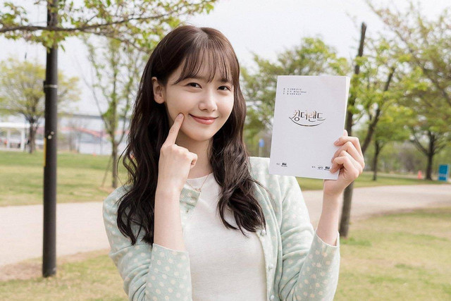 Profil dan Biodata Yoona SNSD. Foto: Instagram/ @limyoona__official/ KumparanK-POP