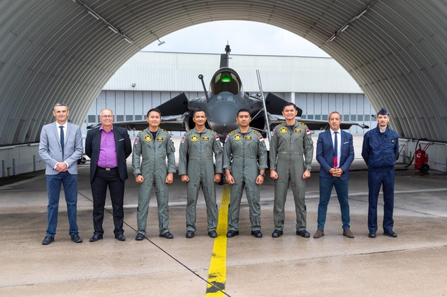 Penerbang tempur TNI AU sukses terbang solo Rafale di Prancis, September 2025. Foto: Dok. TNI AU