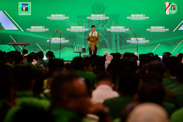 Pelaksana Tugas (Plt) Ketua Umum Partai Persatuan Pembangunan (PPP) Muhamad Mardiono menyampaikan pidato politik saat pembukaan Muktamar ke-10 PPP di Jakarta, Sabtu (27/9/2025). Foto: ANTARA FOTO/Putra M. Akbar