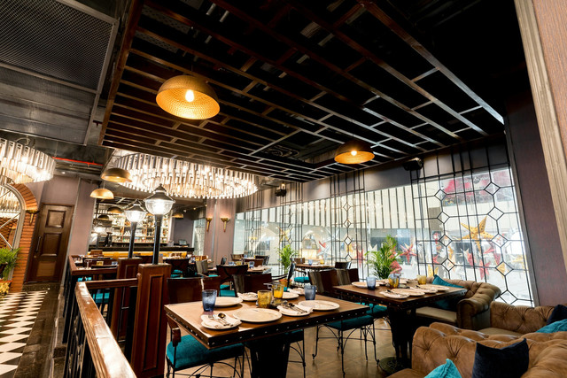 Tempat Makan di Enchanting Valley Bogor. Foto hanya ilustrasi, bukan tempat sebenarnya. Sumber: unsplash.com/Prateek Jaiswal.