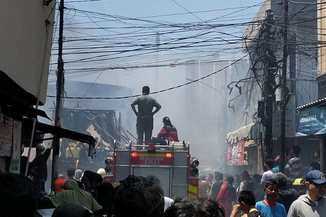 Kebakaran rumah di Kelurahan Krendang, Kecamatan Tambora, Jakarta. Foto: Dok. Istimewa