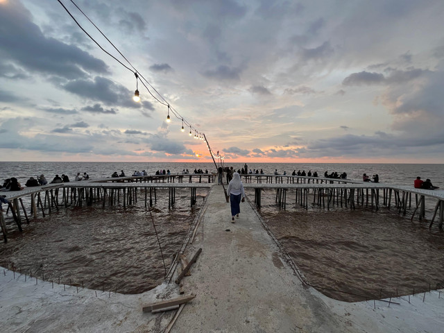 Pelangi Kapuas Park, berlokasi di Sungai Kupah, Kabupaten Kubu Raya. Foto: Rabiansyah/Hi!Pontianak