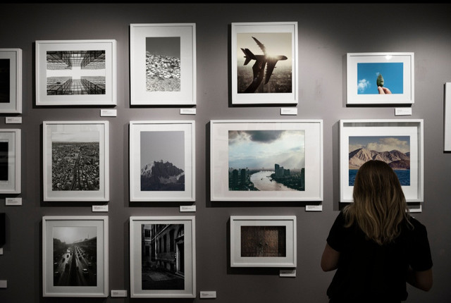 Ilustrasi Pameran Seni, Sumber : https://tinyurl.com/msrmx3tf (Freepik).