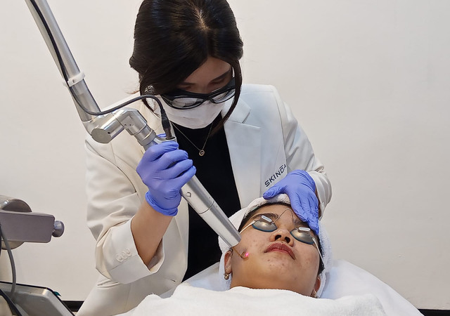 Picoway laser, salah satu treatment yang bisa dilakukan untuk mendapatkan glass skin ala Korea Selatan. Foto: Masruroh/Basra 