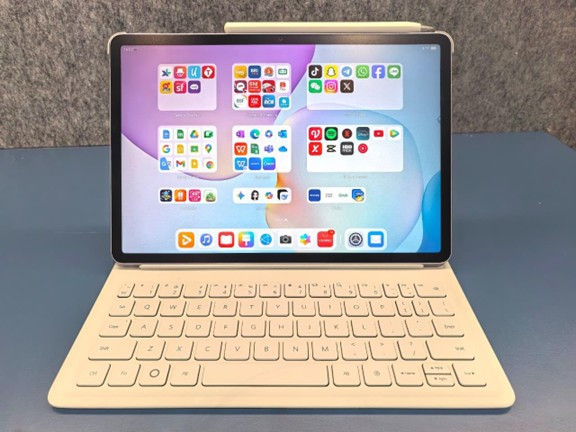 Deretan aplikasi favorit dan aplikasi Google yang bisa diunduh di Huawei Matepad. Foto: dok. Istimewa