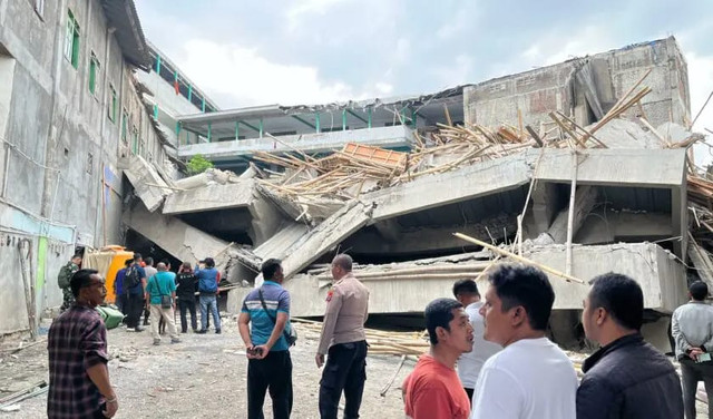 Bangunan musala ponpes yang ambruk. Foto: Istimewa
