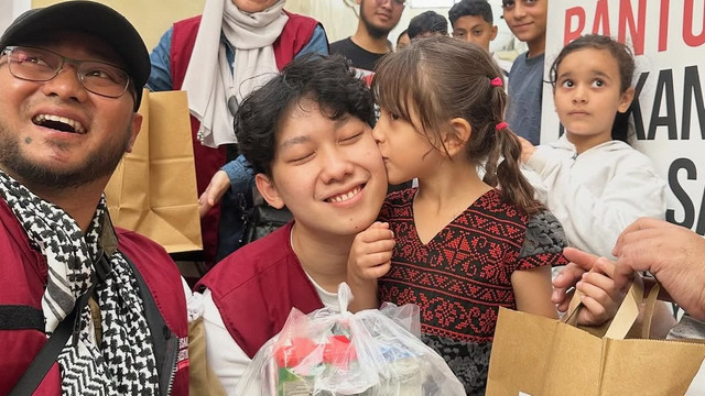 Willie Salim galang dana untuk bangun fasilitas kesehatan bagi pengungsi Palestina. Foto: Instagram/@willie27_