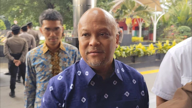 Putra Presiden ke-3 RI BJ Habibie, Ilham Akbar Habibie datangi Gedung Merah Putih KPK, Jakarta Selatan, Selasa (30/9/2025).  Foto: Jonathan Devin/kumparan