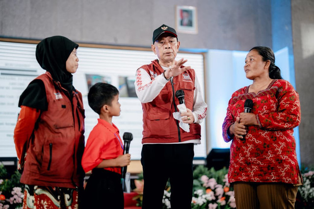 Wamensos Agus Jabo buka MPLS di Sekolah Rakyat Terintegrasi 45 Kota Semarang, Jawa Tengah, Selasa (30/9/2025). Foto: Kemensos RI