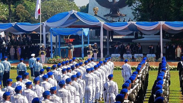 Presiden Republik Indonesia Prabowo Subianto memimpin upacara peringatan Hari Kesaktian Pancasila 2025 di Monumen Pancasila Sakti, Lubang Buaya, Jakarta Timur, Rabu (1/10). Dok: Zamachsyari/kumparan.