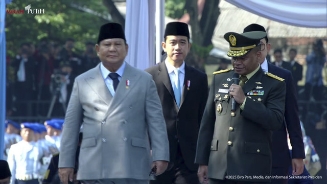 Presiden Republik Indonesia Prabowo Subianto dalam upacara peringatan Hari Kesaktian Pancasila 2025 di Monumen Pancasila Sakti, Lubang Buaya, Jakarta Timur, Rabu (1/10/2025). Foto: YouTube/Sekretariat Presiden