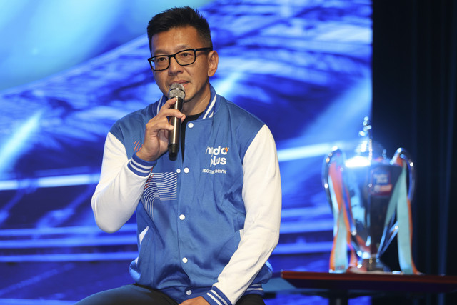 . Program Director HYDROPLUS Soccer League, Teddy Tjahjono menguraikan HYDROPLUS Soccer League merupakan kelanjutan dari turnamen MilkLife Soccer Challenge dan HYDROPLUS Piala Pertiwi. Foto: Dok. Hydroplus Soccer League