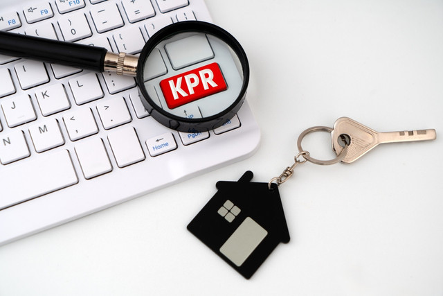 Pilih Tenor KPR Rumah yang pas bersama BRI. Foto: Shutterstock