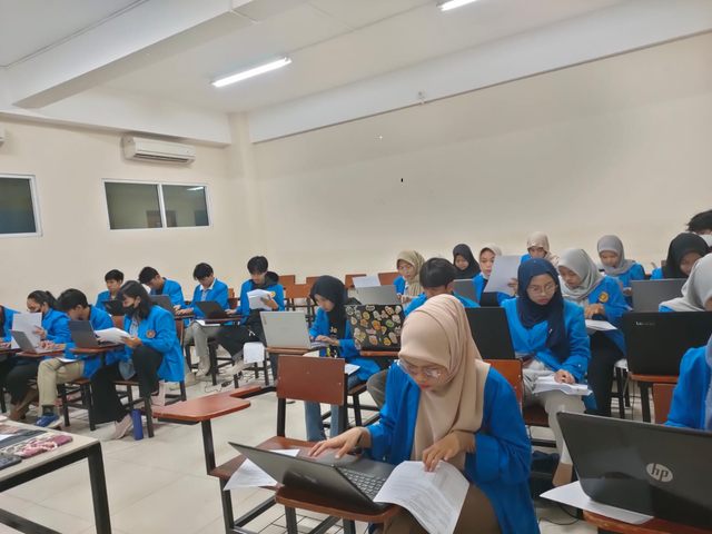 Sumber: Literasi Digital di Era AI