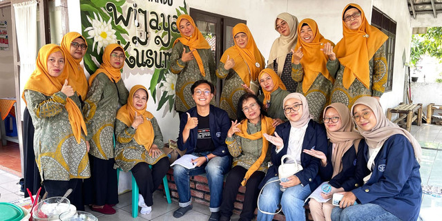 Mahasiswa IPB Teliti Akses Lansia ke Layanan Publik Digital di Kota Bogor