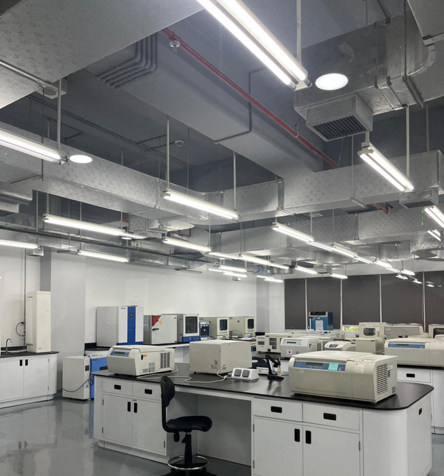 Ilustrasi instrumen analisis kimia forensik (Sumber Foto : Dokumen Penulis)