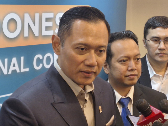 Menko bidang Infrastruktur dan Pembangunan Kewilayahan (IPK) Agus Harimurti Yudhoyono (AHY) ditemui di Novotel, Jakarta Pusat pada Senin (6/10/2025). Foto: Argya D. Maheswara/kumparan 