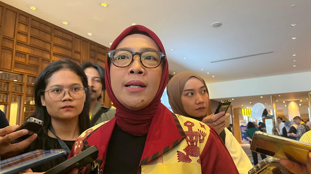 Direktur Jenderal Energi Baru Terbarukan dan Konservasi Energi (EBTKE), Eniya Listiani Dewi, saat ditemui di Hotel Pullman Thamrin, Senin (6/10/2025). Foto: Fariza/kumparan