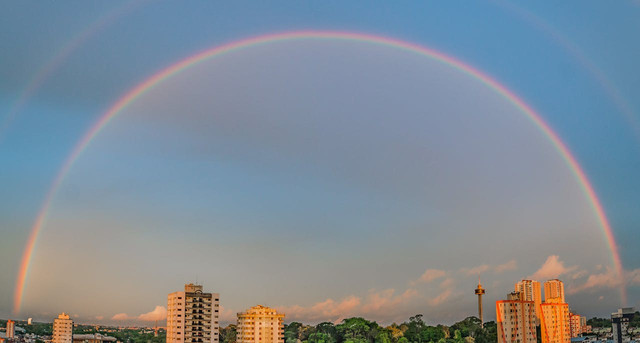 Ilustrasi pelangi dari hasil pembiasan cahaya. Foto: Pexels