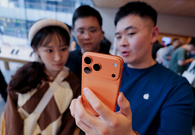 Ilustrasi iPhone 17. Foto: Maxim Shemetov/REUTERS