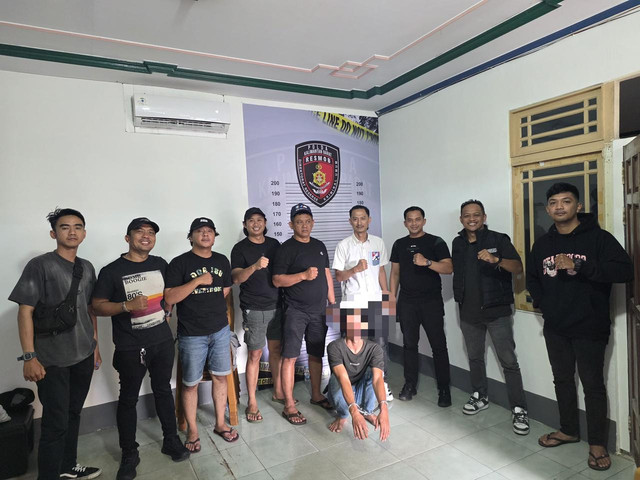 Pelaku berhasil diamankan oleh tim Resmob Polda Kalbar. Foto: Dok. Istimewa