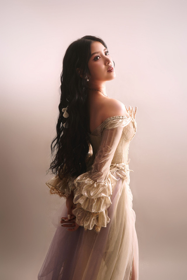 Penyanyi Tiara Andini rilis lagu Dengar. Foto: Dok. Istimewa