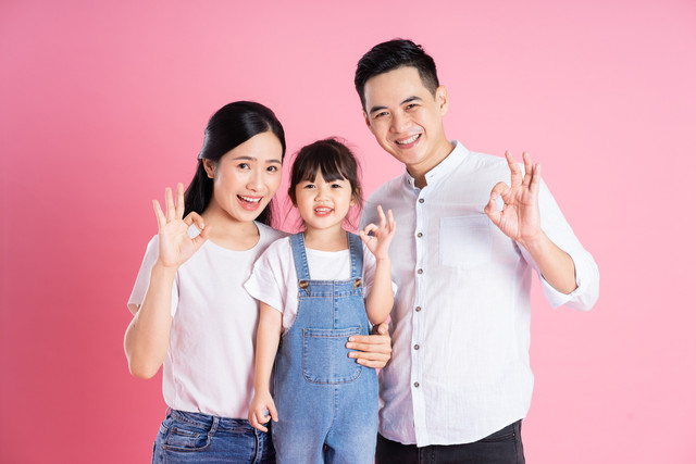 Ilustrasi kecerdasan anak diwariskan oleh ayah atau ibu? Foto: Q88/Shutterstock