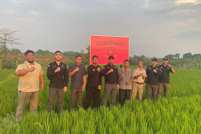 Kejaksaan Agung menyita tanah dan bangunan di kawasan Jawa Tengah terkait kasus dugaan korupsi pemberian kredit dari sejumlah bank pelat merah kepada PT Sri Rejeki Isman (Sritex pada Selasa (7/10/2025). Foto: Kejagung RI