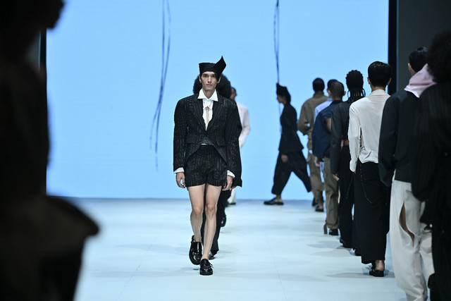 Tampilan Koleksi Fashion Show Sean Sheila di Plaza Indonesia Fashion Week (PIFW) 2025 (Foto: Sean Sheila)