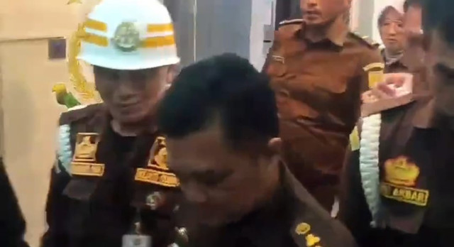 BA, PNS Way Kanan yang jadi jaksa gadungan di Sumsel. | Foto: Ist