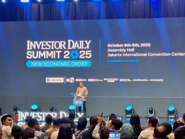 Menteri ESDM Bahlil Lahadalia hadir dalam acara Investor Daily Summit 2025 di JCC, Jakarta Pusat pada Kamis (9/10/2025). Foto: Argya D. Maheswara/kumparan