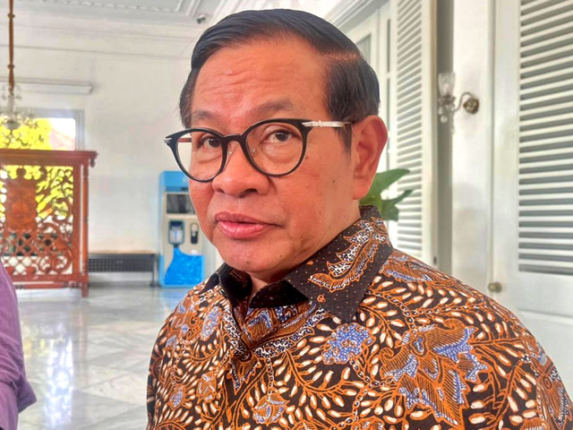 Gubernur DKI Jakarta Pramono Anung saat ditemui di Balai Kota, Gambir, Jakarta Pusat, Kamis (9/10/2025). Foto: Nasywa Athifah/kumparan