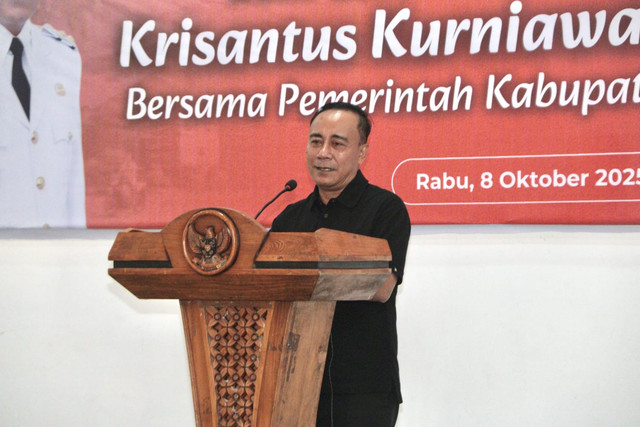 Wakil Gubernur Kalimantan Barat, Krisantus Kurniawan saat menyambangi Kabupaten Kayong Utara, Kalbar. Foto: Dok. Adpim Pemprov Kalbar