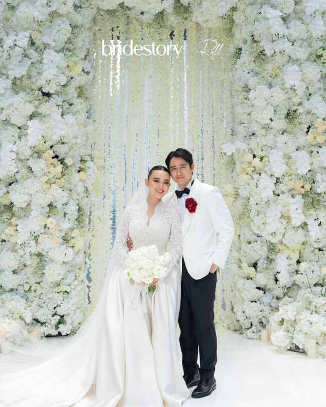 Suasana pernikahan Amanda Manopo dengan Kenny Austin. Foto: Dok. Bridestory