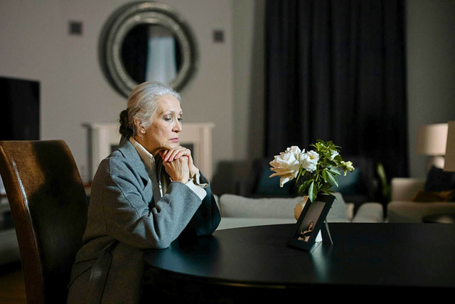 Ilustrasi seseorang yang sedang gelisah. Dok: cottonbro/pexels.com