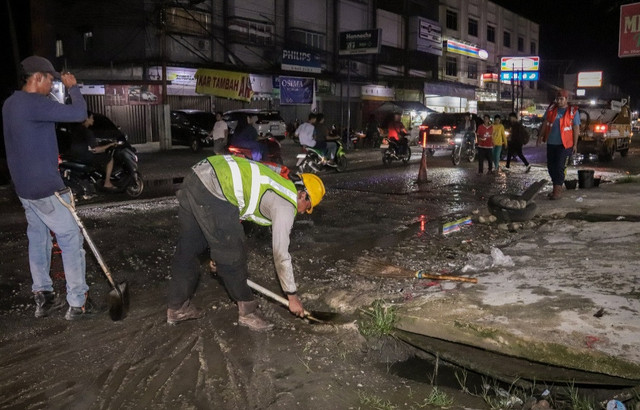 Ilustrasi proses perbaikan beberapa jalan di Kota Pekanbaru. Dok. Pekanbaru.go.id