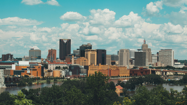 Ilustrasi kota perantauan (Photo by Matt Jones on Unsplash)