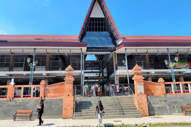 Suasana Pasar Godean, Kabupaten Sleman, Senin (13/10/2025). Foto: Arfiansyah Panji Purnandaru/kumparan