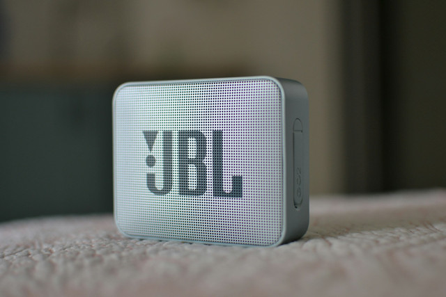 Ilustrasi speaker bluetooth dengan suara jernih. Foto: Unsplash