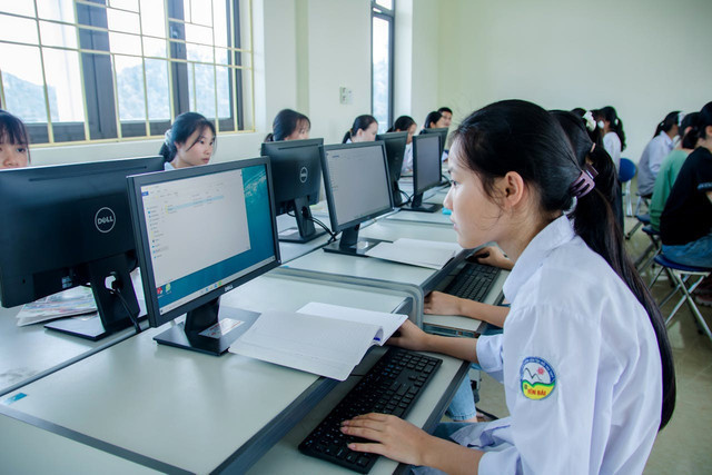 Ilustrasi untuk jadwal TKA SMA 2025. Foto: Pexels/@dothanhyb/