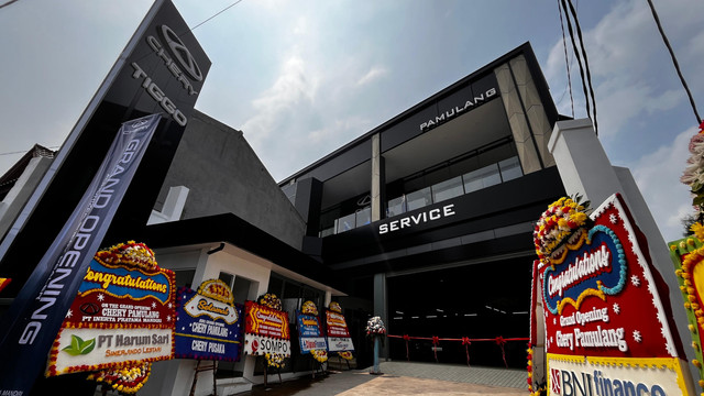 Diler Chery di Pamulang, Tangerang Selatan. Foto: Aditya Pratama Niagara/kumparan
