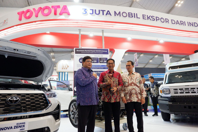 Penghargaan Primaniyarta yang diraih TMMIN dari Kementerian Perdagangan. Foto: Aditya Pratama Niagara/kumparan