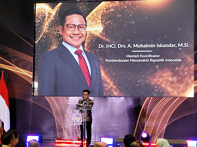 Menko Pemberdayaan Masyarakat (PM) Abdul Muhaimin Iskandar atau Cak Imin pada acara Mandaya Awards di Ballroom Jamsostek, Jakarta, pada Kamis (16/10/2025).  Foto: Luthfi Humam/kumparan